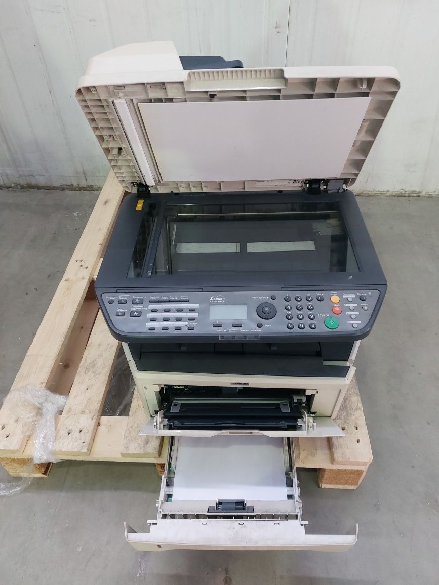 Принтер Ecosys FS1028MFP