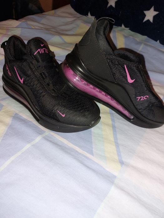 Vand pantofi dama Nike