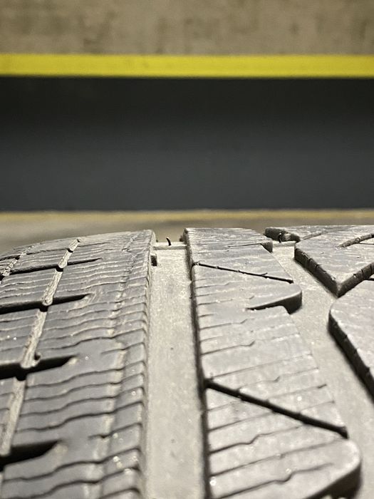 225/40/18 зимни гуми Мишелин Алпин 4