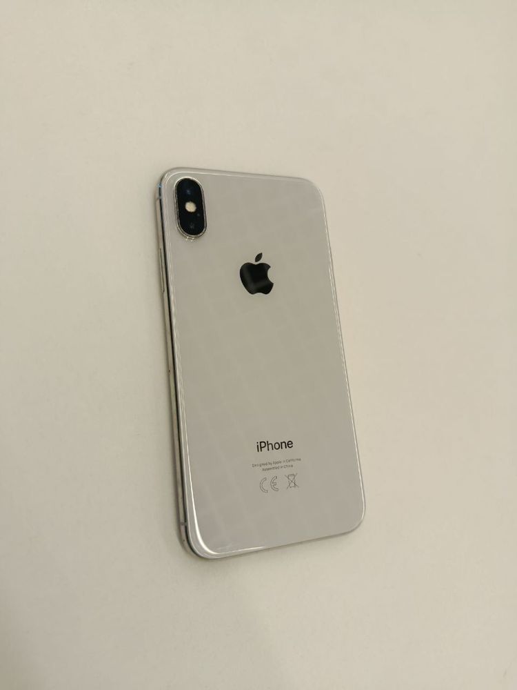 Iphone X в идеальном состояний