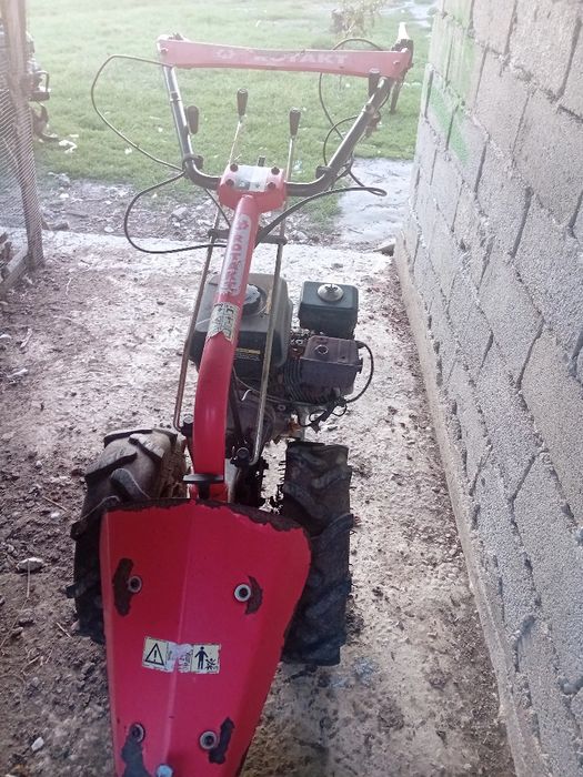 vand carută si cosâtoare
