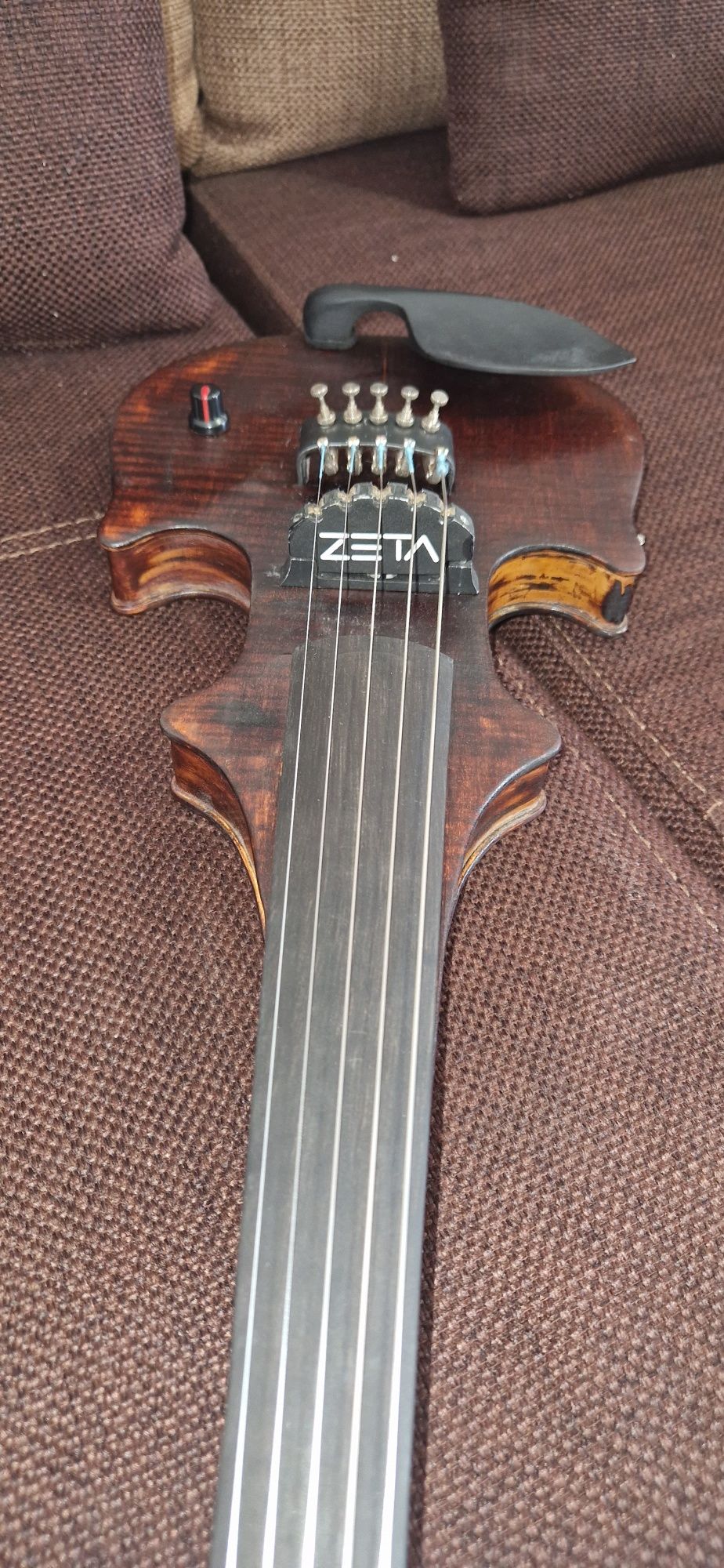 Vioara 5 corzi zeta .(yamaha ev 205 cantini strados bts barbera stagg)