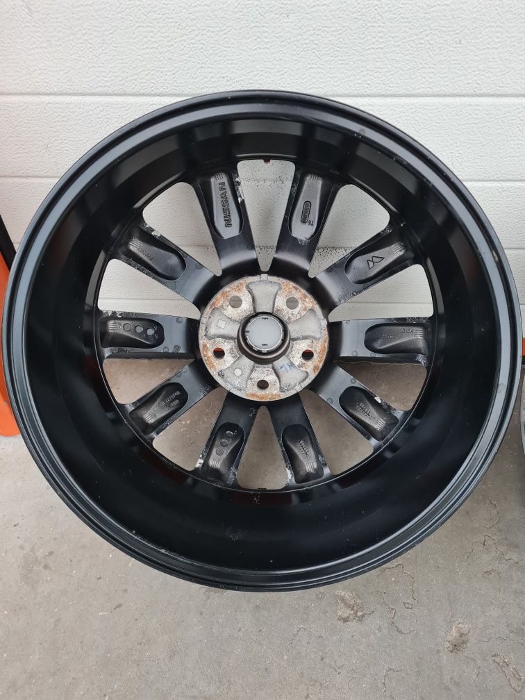 Оригинални джанти за НИСАН NISSAN RENAULT DACIA R18 5x114.3 ET40 6.5J