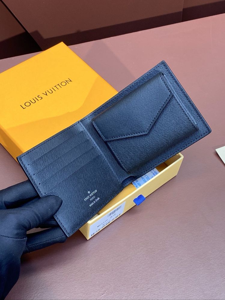 Портфейл Louis Vuitton