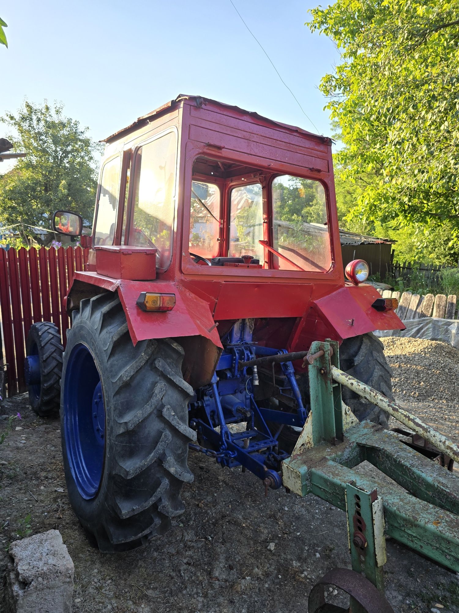 Tractor UTB 530 DTC 4X4