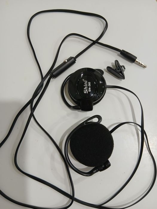 Продам наушники.