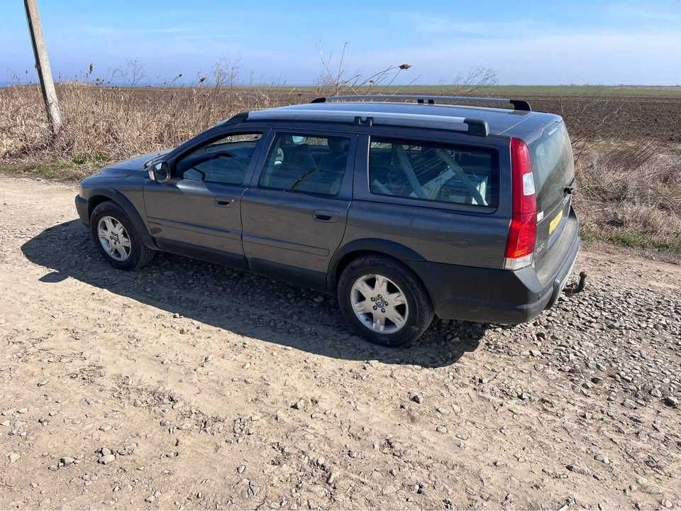 Volvo XC70 - Defect - pt reparat/dezmembrat