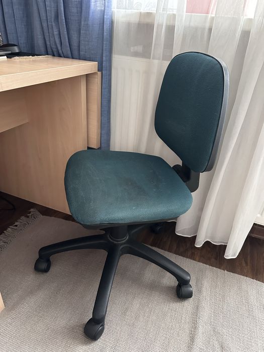 Стул для рабочего стола