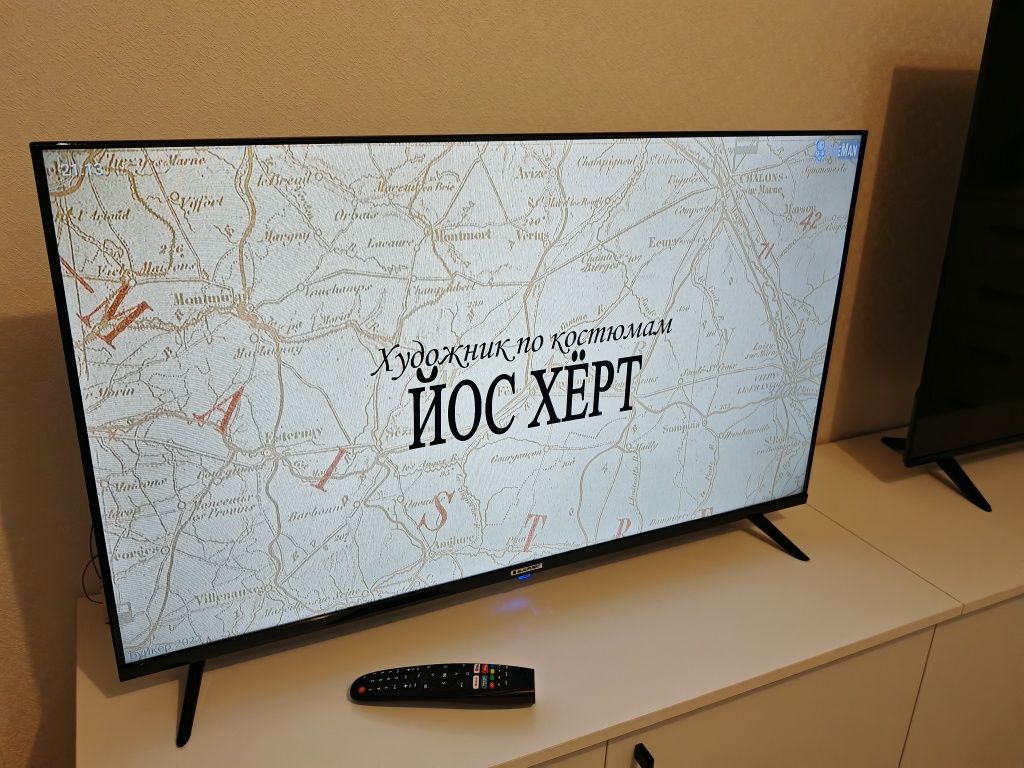 4к Андроид тв 43 дюйма в идеальном состоянии
