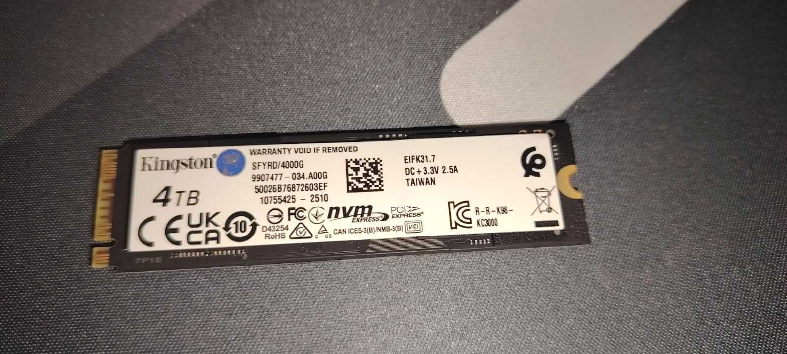 Kingston FURY Renegade PCIe 4.0 NVMe M.2 SSD 4TB
