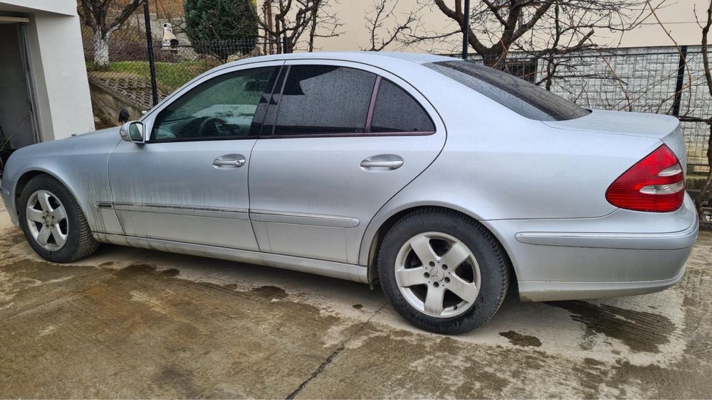 Mercedes w211 E220D 2006