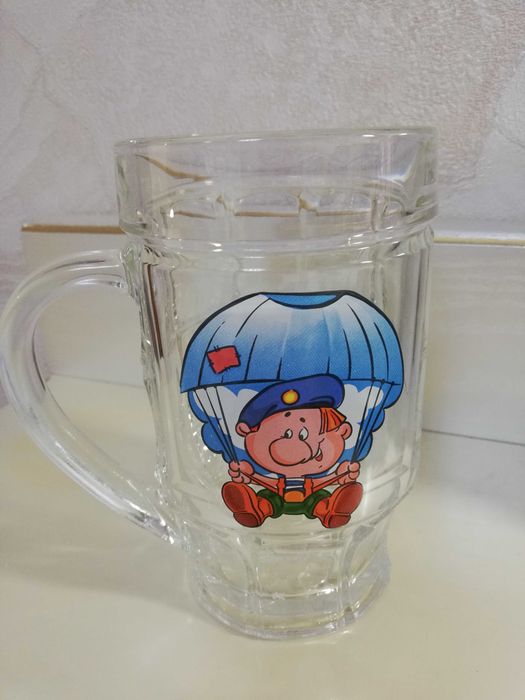 Пивные кружки 8 штук по 1100 тг новые