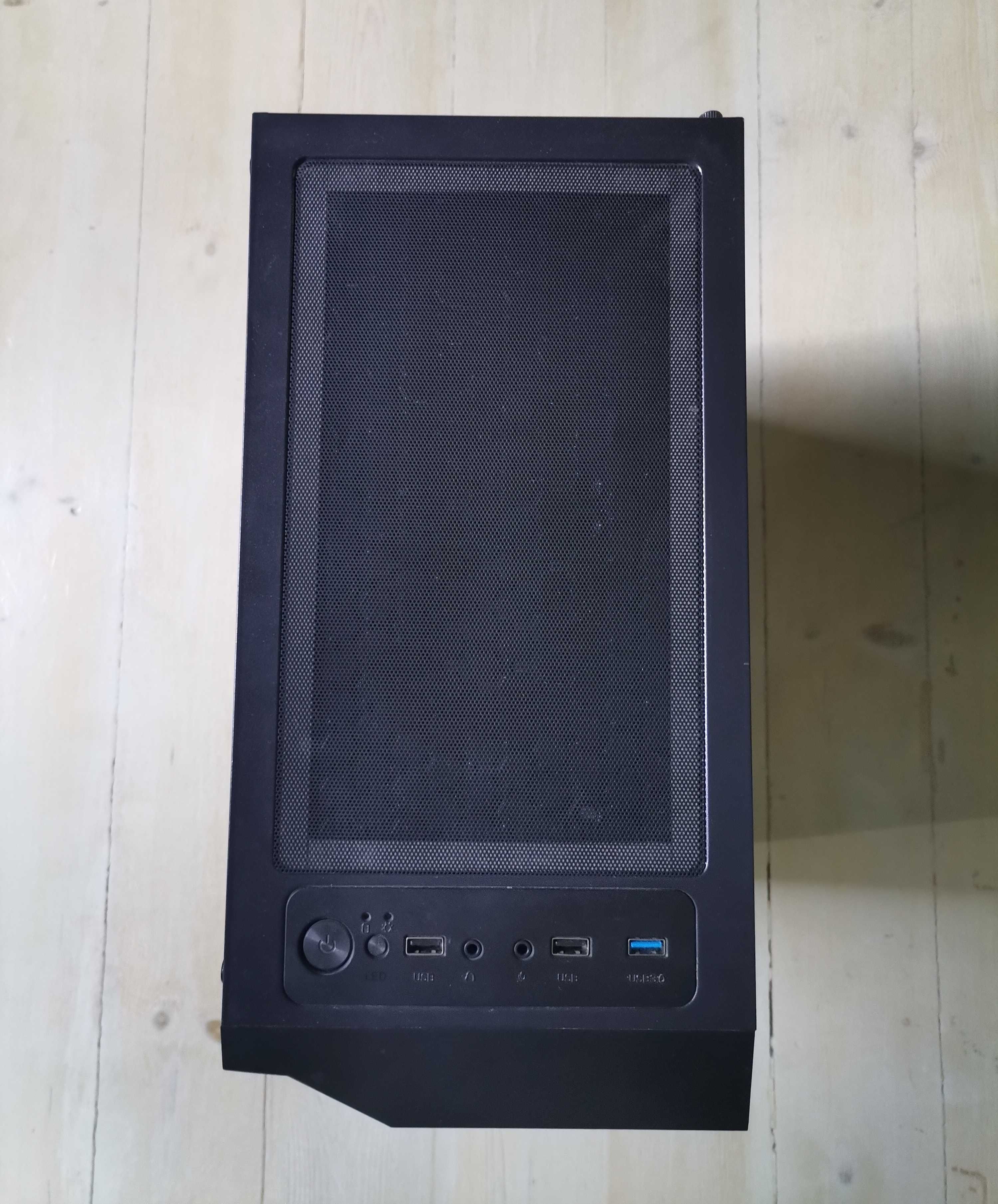 Геймърска конфигурация с RX 7800XT & i5 12400f
