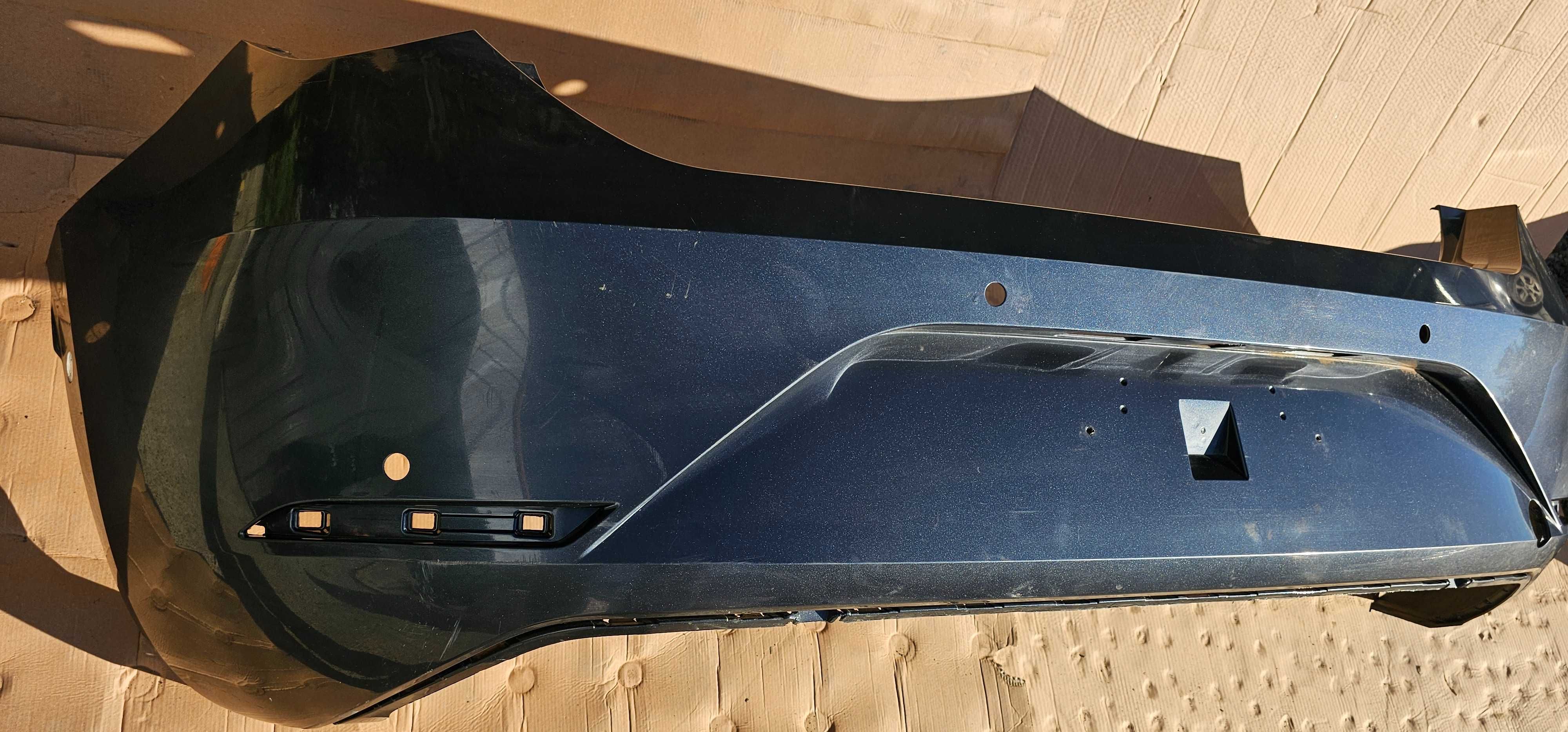 Bara spate Seat Leon Hatchback 2021 2022 / 2023 2024