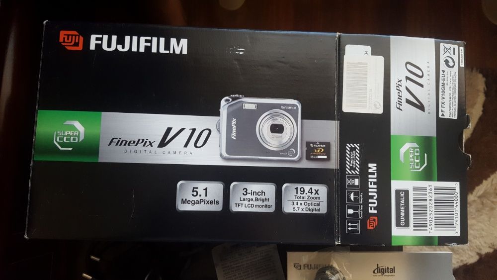 Aparat foto-video Fujifilm FinePix V10