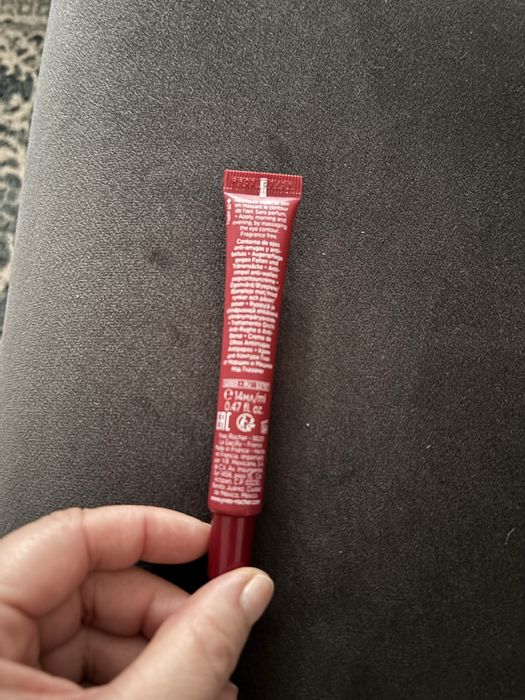 vand crema ochi  primita cadou