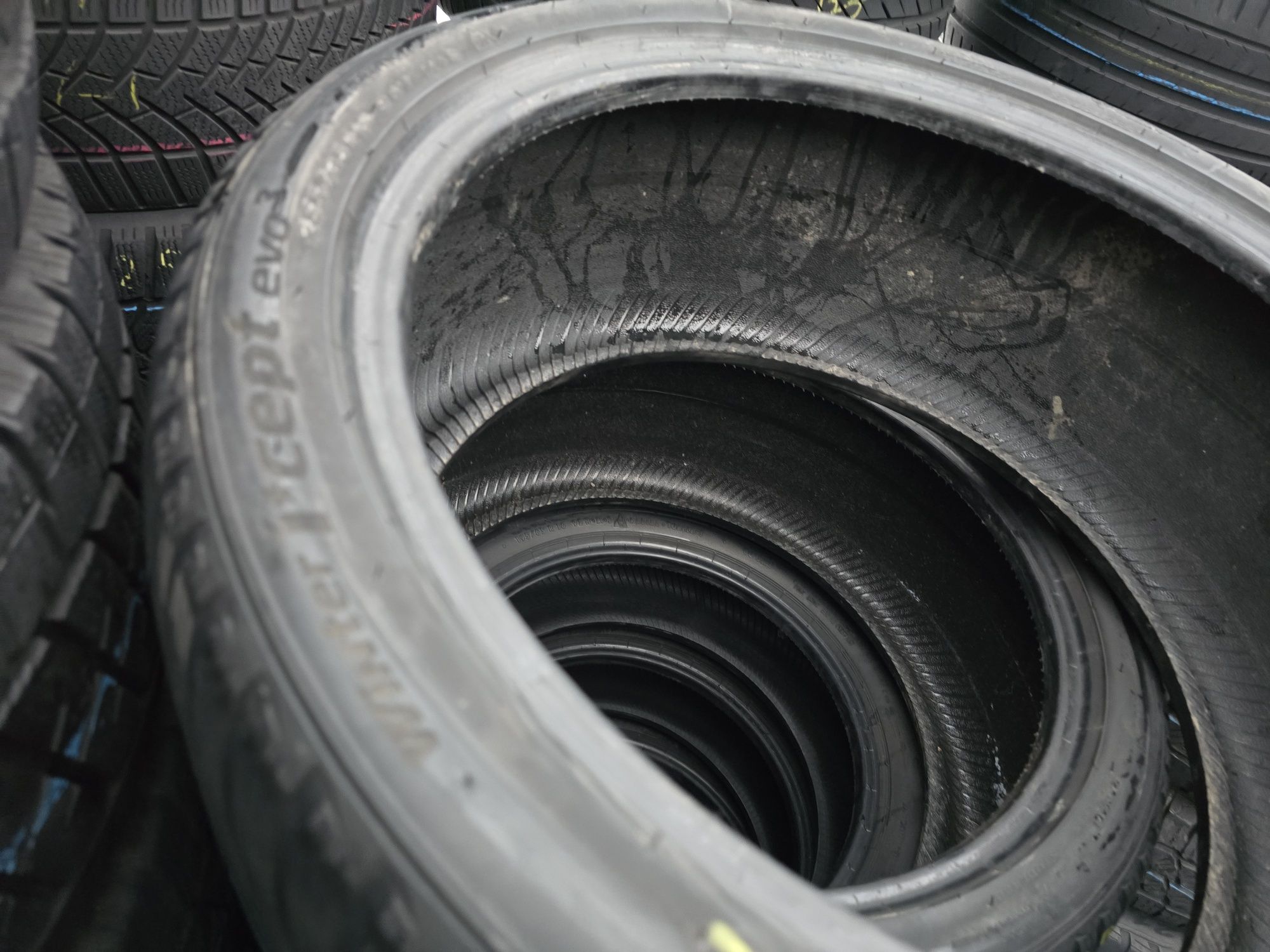 255.35.19 hankook m+s