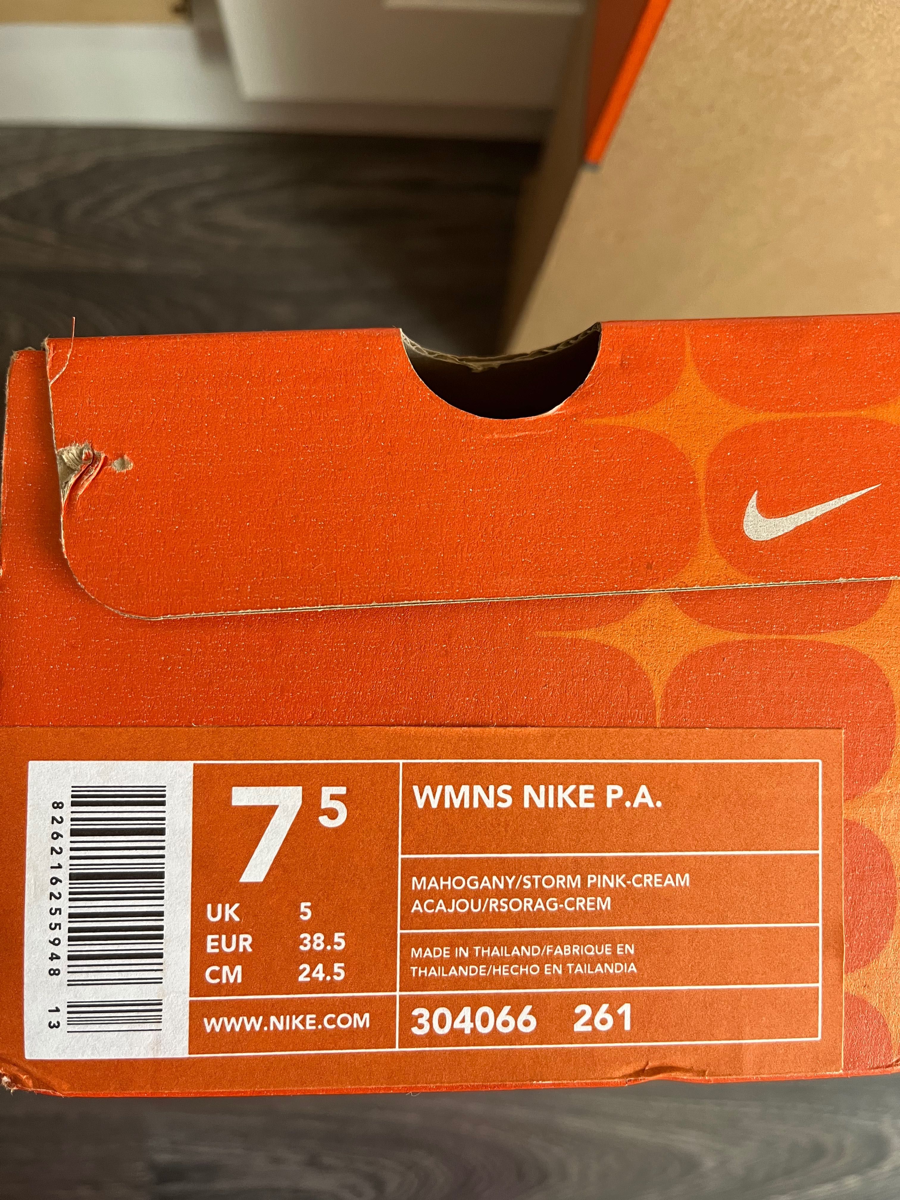 NIKE Оригинални Дамски маратонки, номер 38,5
