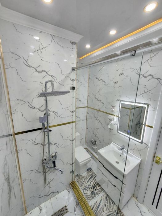 Срочна аренда Метро Новза 3комнат разделный