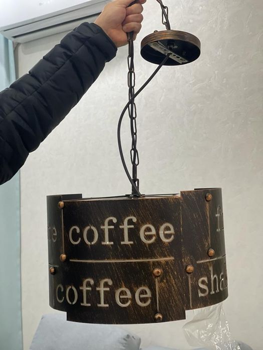 Продается светильник