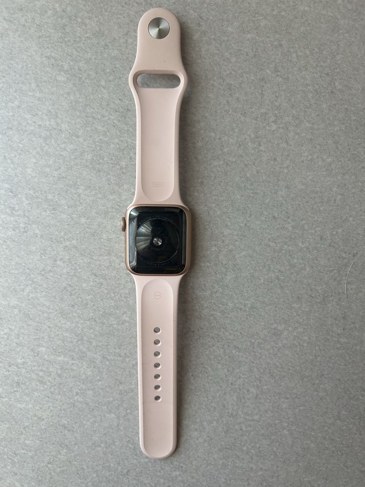 Apple watch SE, 40мм, gps