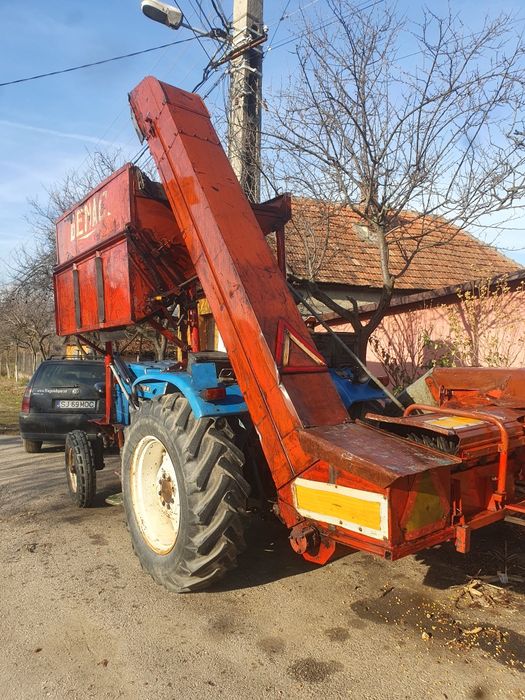 Culegător de porumb Benac