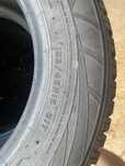 Гуми 195/65R15.