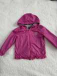 Якета Moncler и Guess