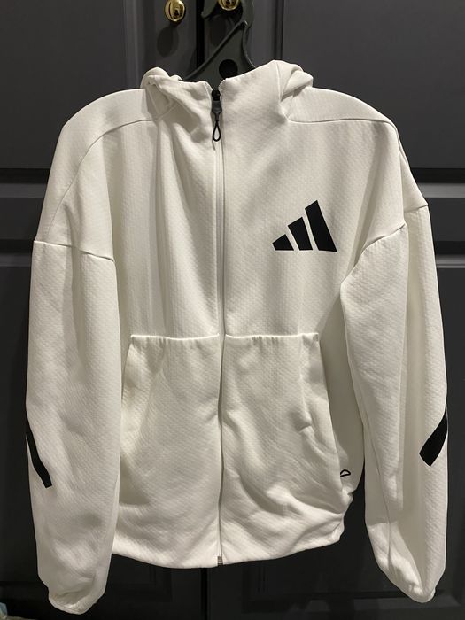 Adidass ZNE белый оригинал