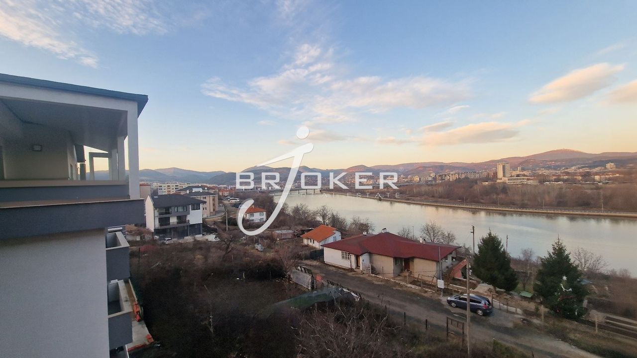 Продава се Мезонет в Кърджали, Възрожденци - 136 кв.м за 760 €/кв.м - Снимка #10