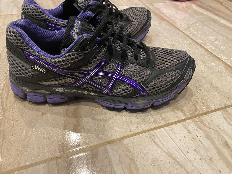 Маратонки Asics gel goretex