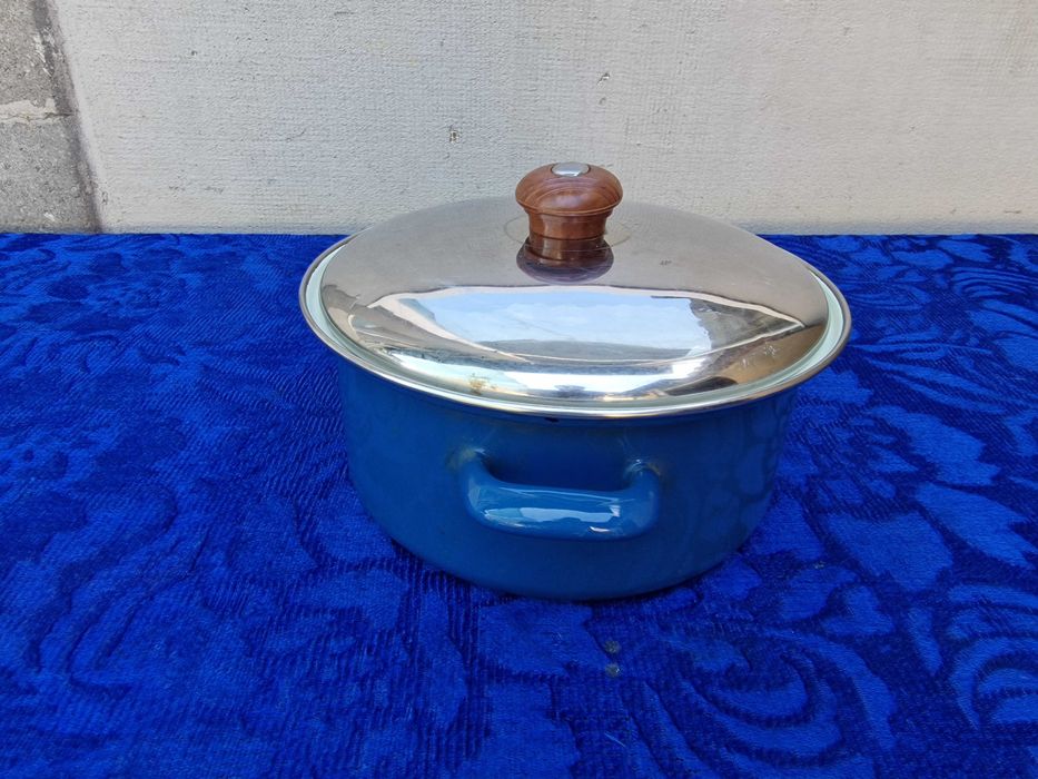 ***Home Decor | cratita, oala emailata, diametru 24 cm