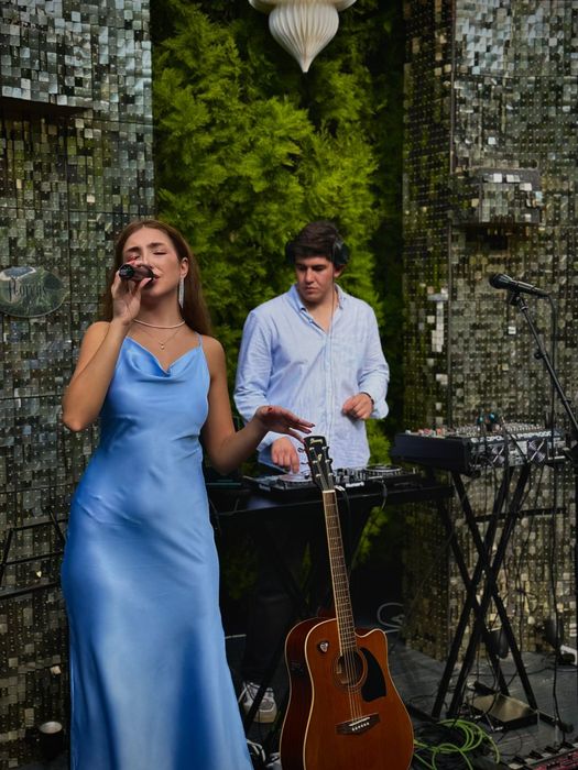 Dj/Dj+solistă/Dj+solistă+chitarist