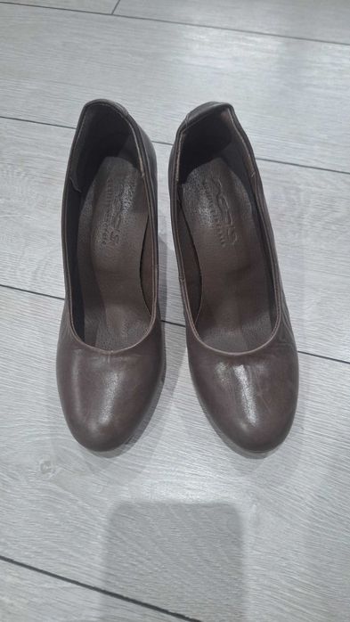 Дамски елегантни обувки