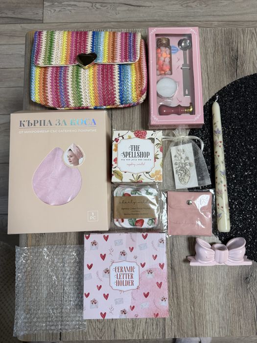 Книжни артикули Charly Wilde