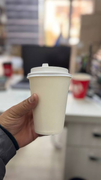 Одноразовая стаканы