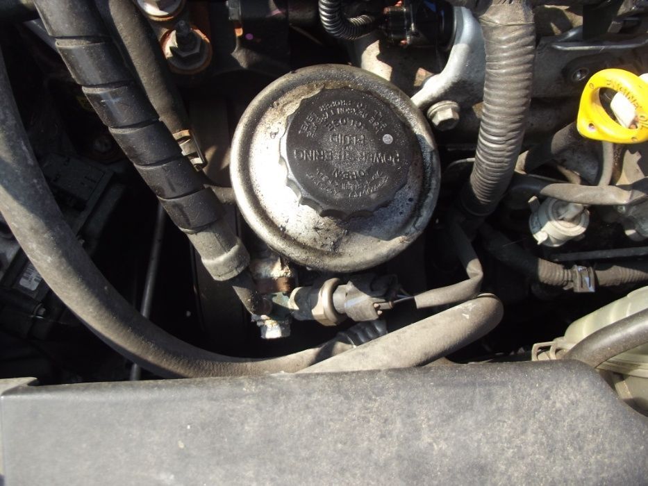 Pompa servo Toyota Avensis 2.2 D-4D Auris Corolla Verso Rav 4