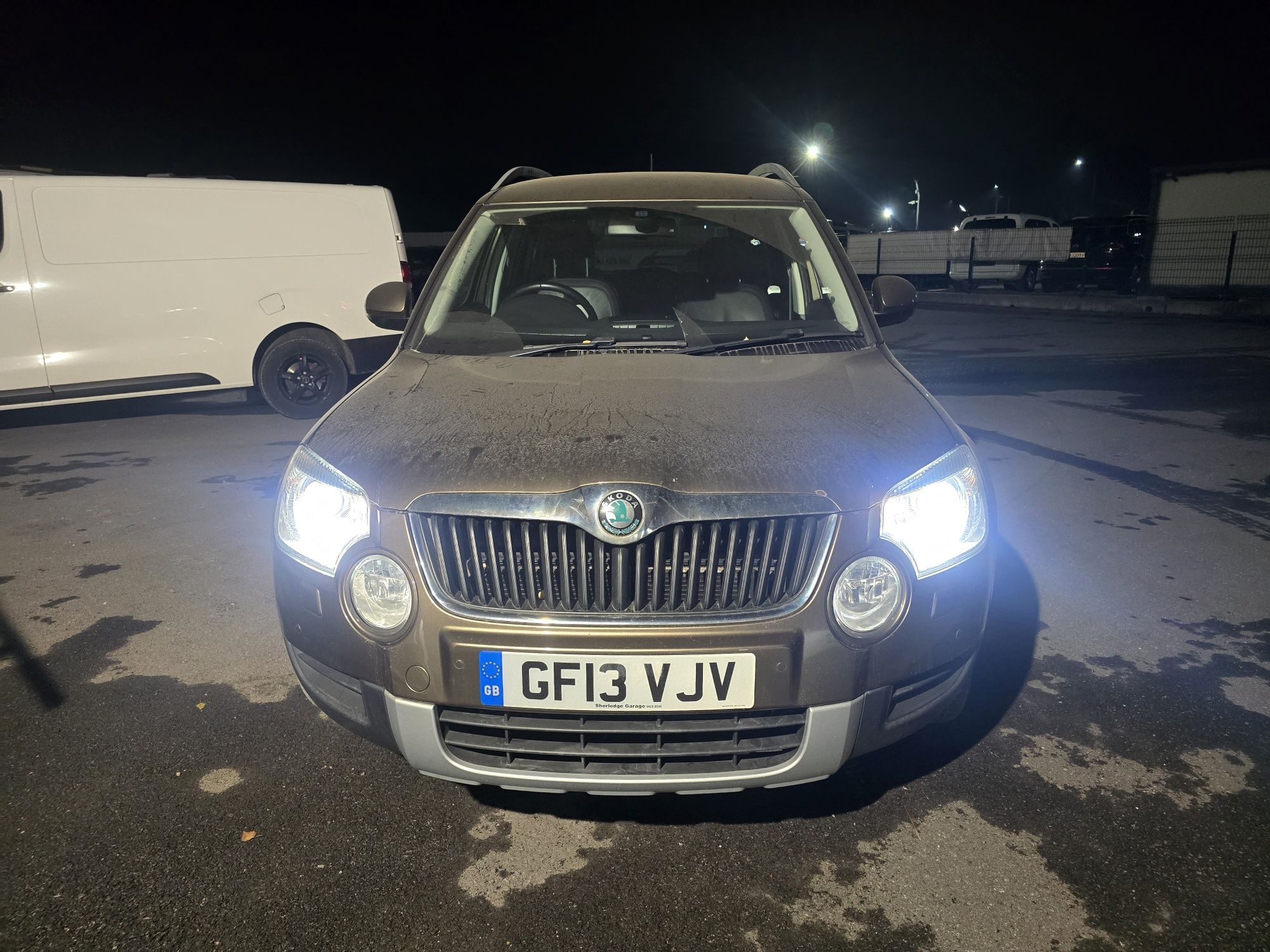 Skoda Yeti 2.0Tdi 140кс CFH 4x4 Ксенон/Подргрев на части