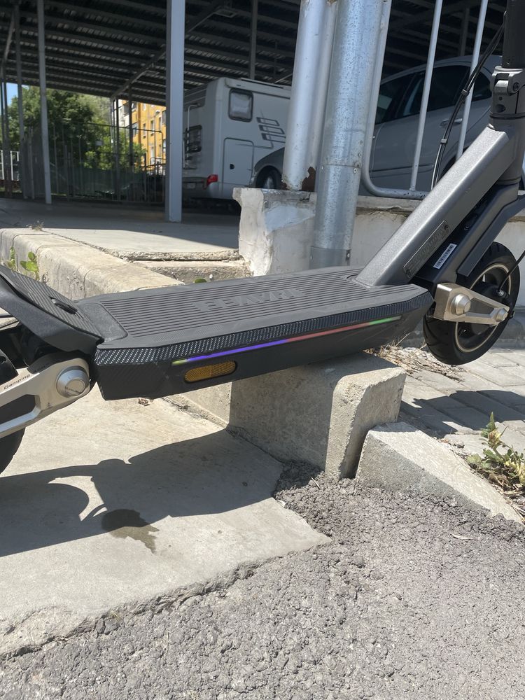 Електрическа тротинетка Navee st3 pro отключена!!!