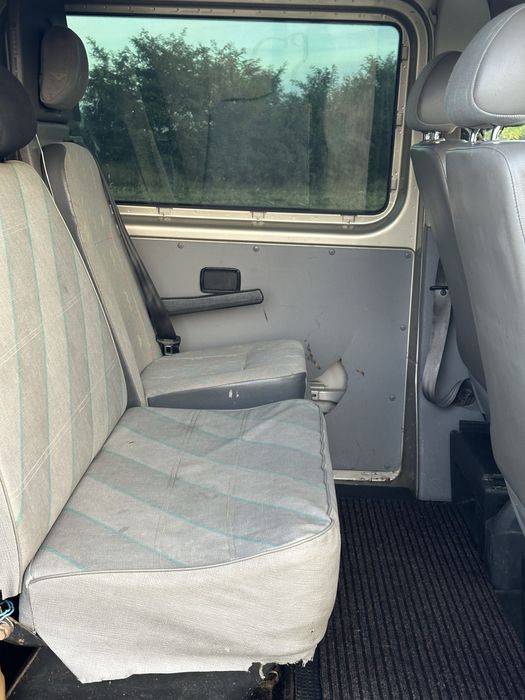Transporter t5 2.5 tdi 5 locuri +marfa