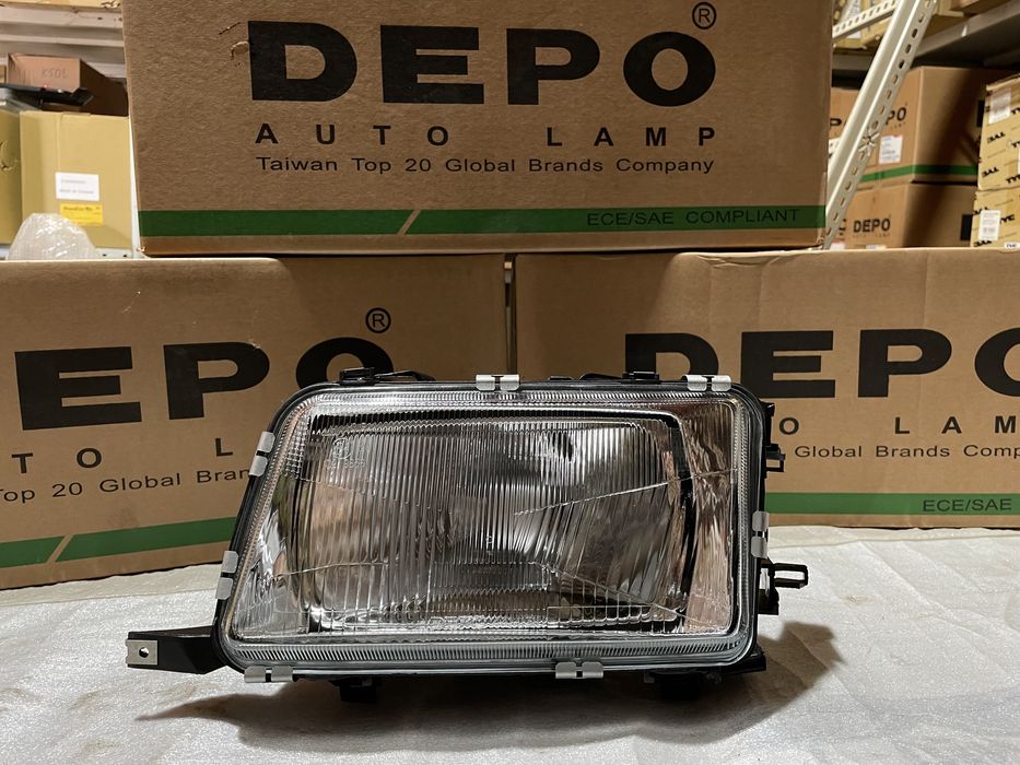 Фары на Audi 80 B4