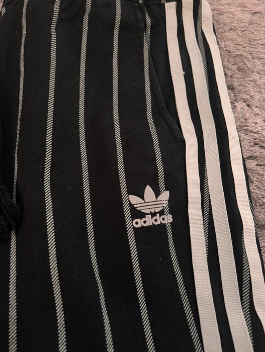 Pantaloni Adidas Originals