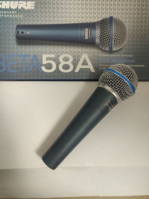 Vând microfon de voce și instrumente