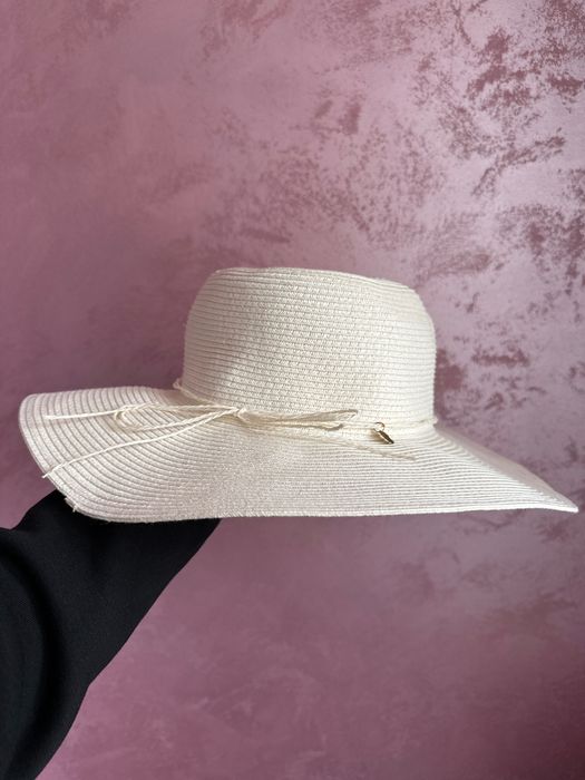 Лятна капела за глава H&M