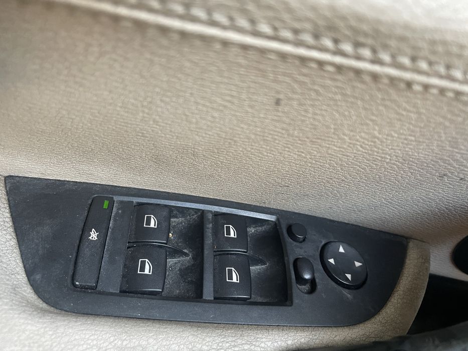 БМВ Х1, Е84, 2.0хд на части (BMW X1, E84 na chasti)