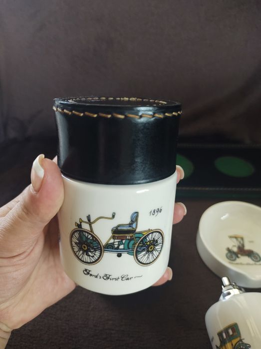 Set tabachera bricheta, scrumiere din porțelan Packard