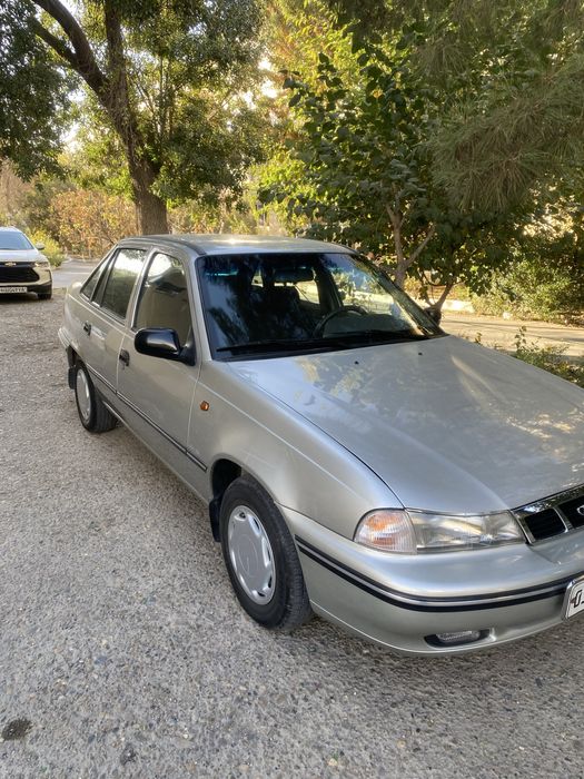 Nexi 1 srochno arzon sotiladi 1 qo’l moshincha