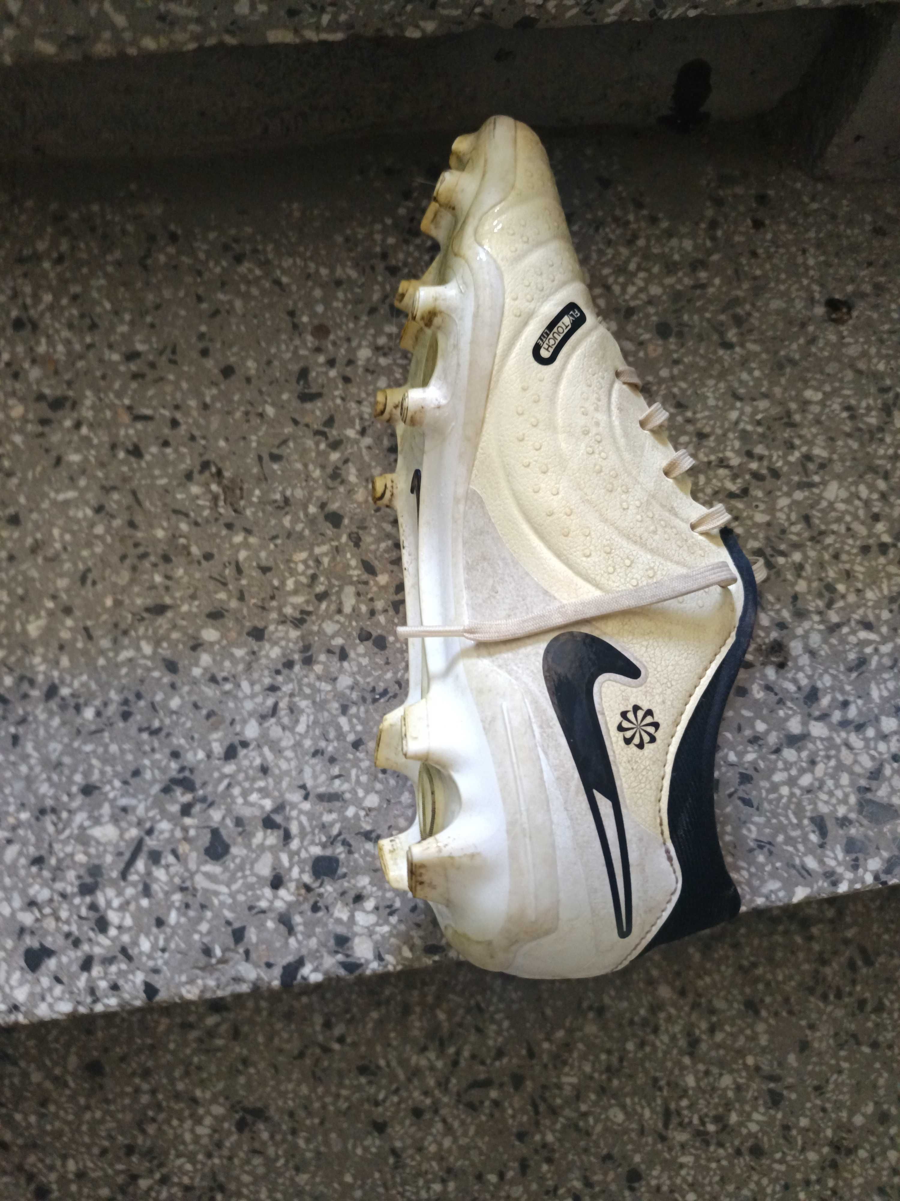 Бутонки  Nike tiempo, размер-42