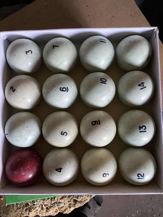 Шары бильярдные