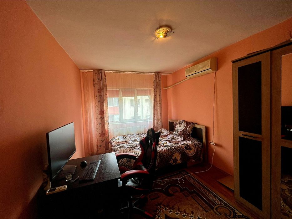 (Ocazie) Proprietar vând apartament doua camere confort 1